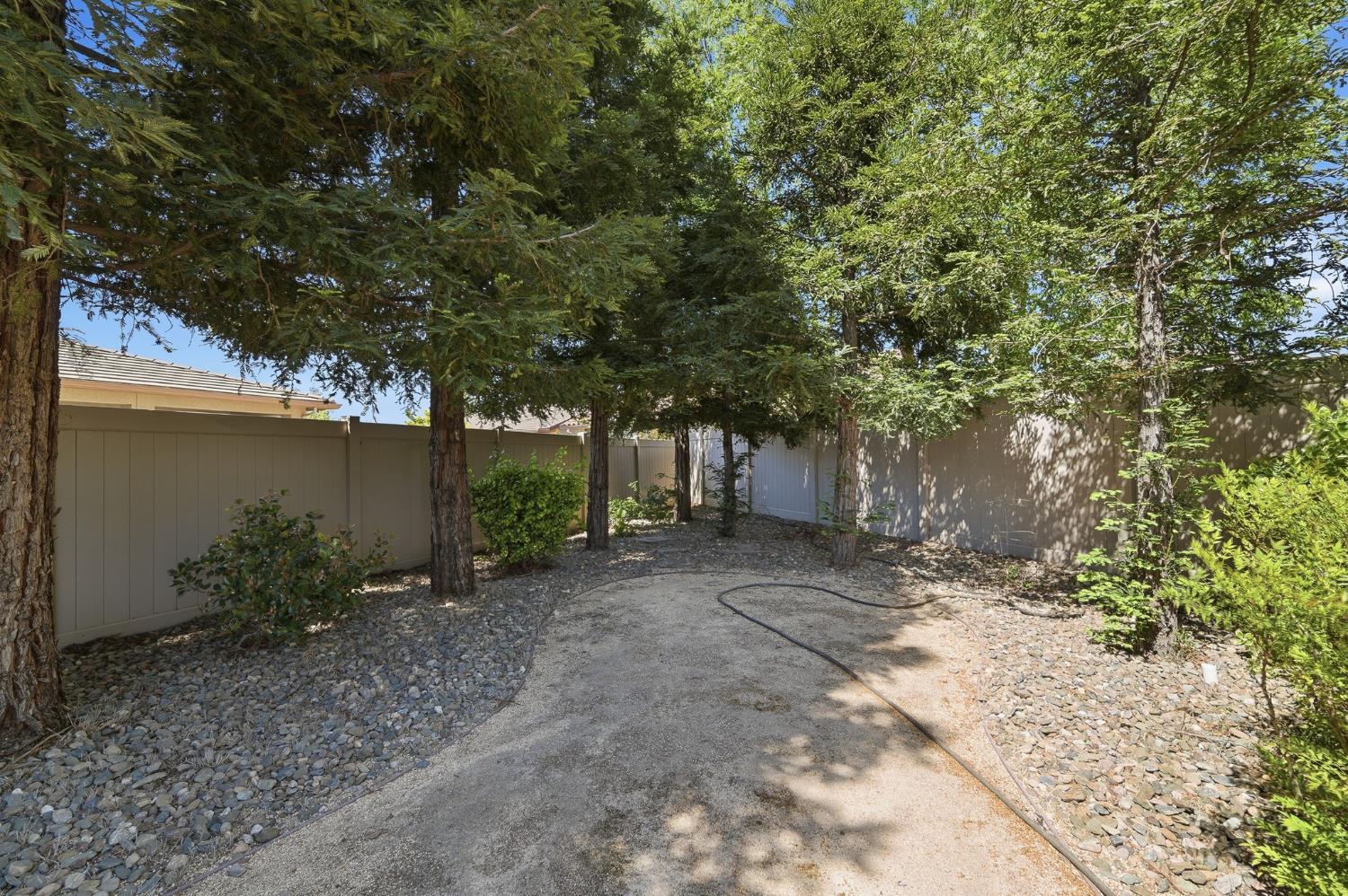 2159 Knollwood Ct, Manteca, CA 95336