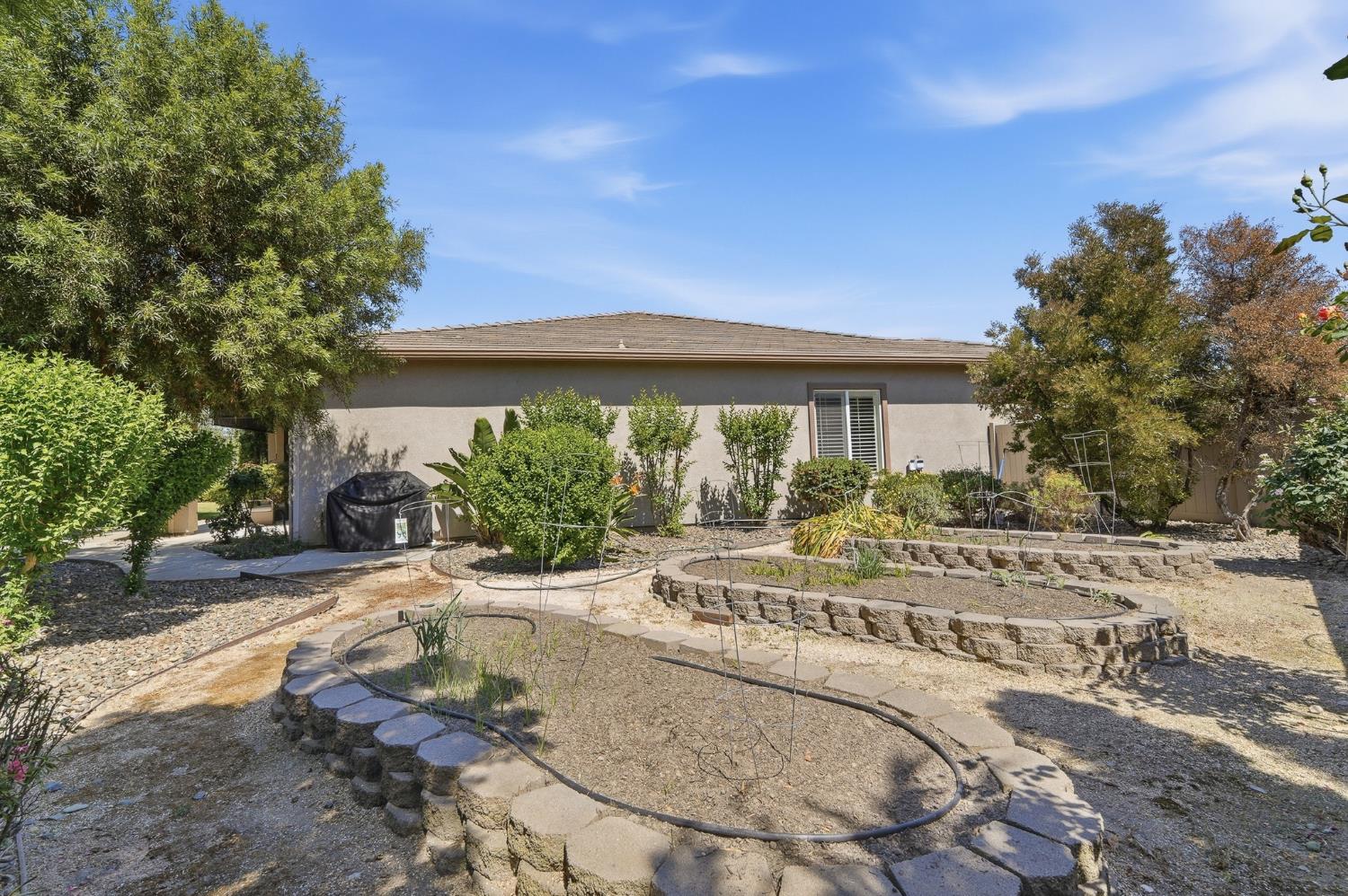 2159 Knollwood Ct, Manteca, CA 95336