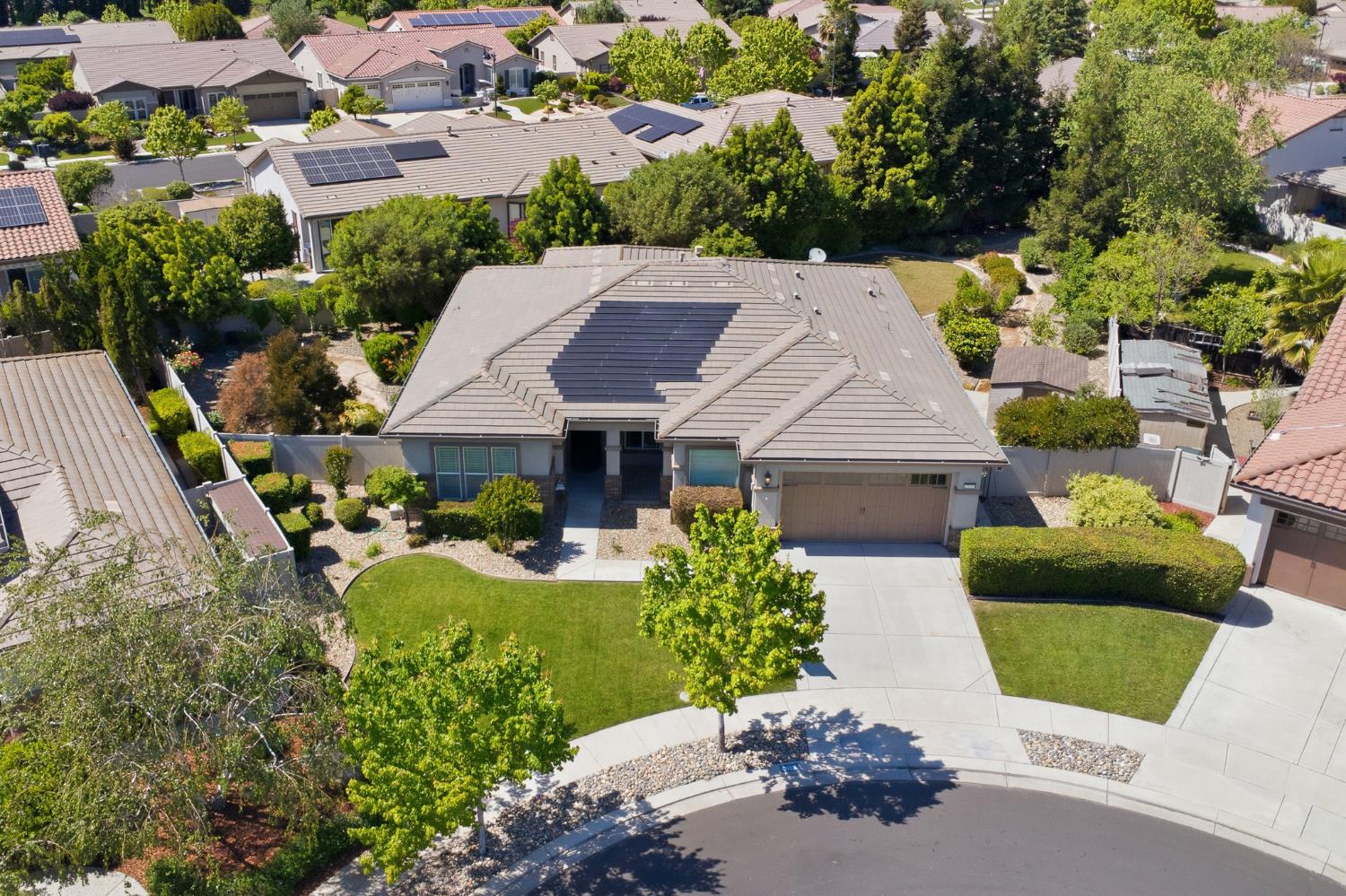 2159 Knollwood Ct, Manteca, CA 95336