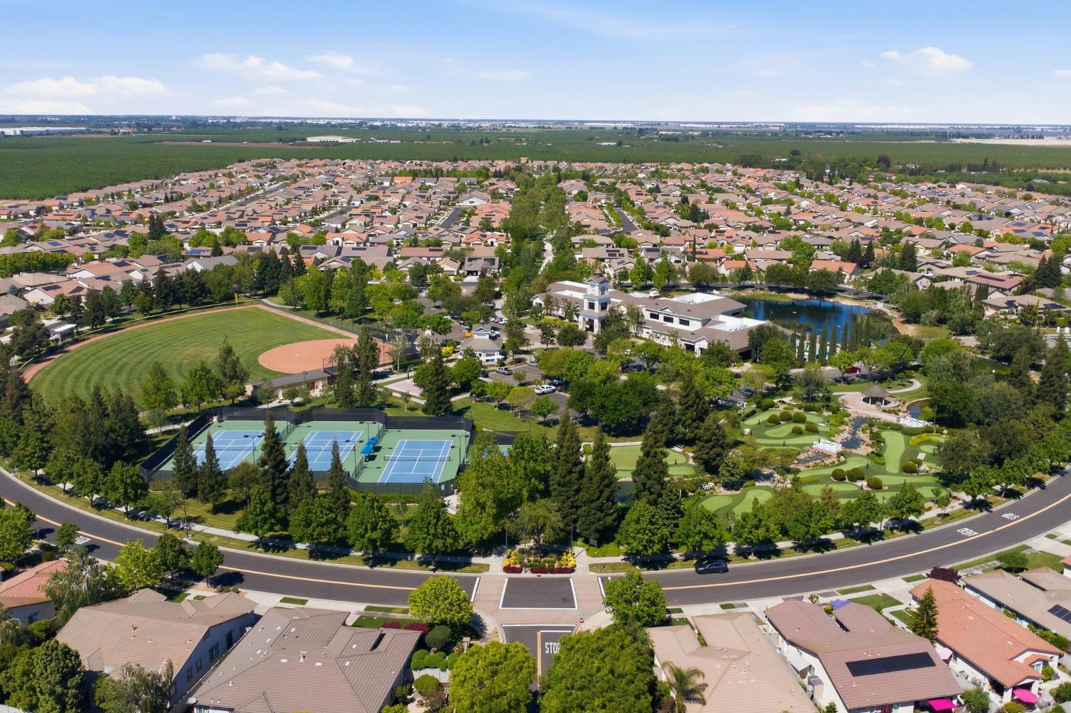 2159 Knollwood Ct, Manteca, CA 95336