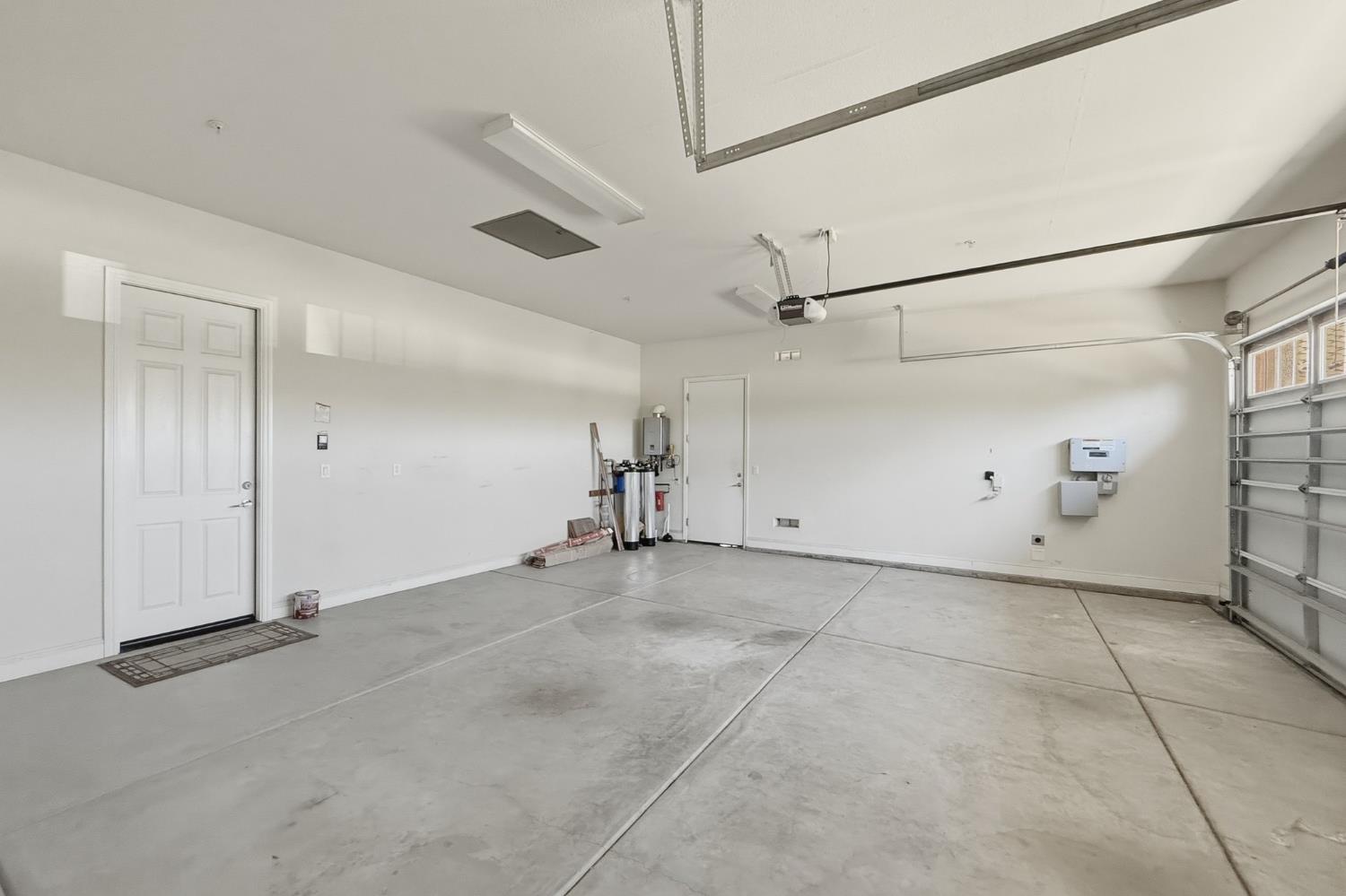 2159 Knollwood Ct, Manteca, CA 95336