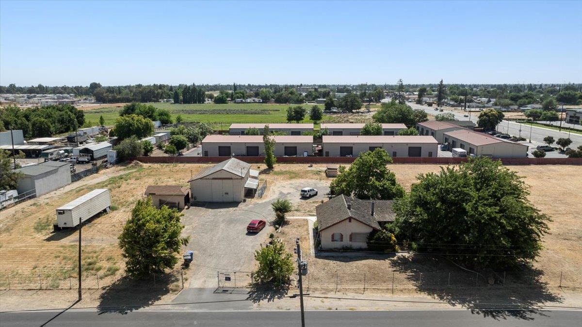 140 Swanson Rd, Manteca, CA 95337