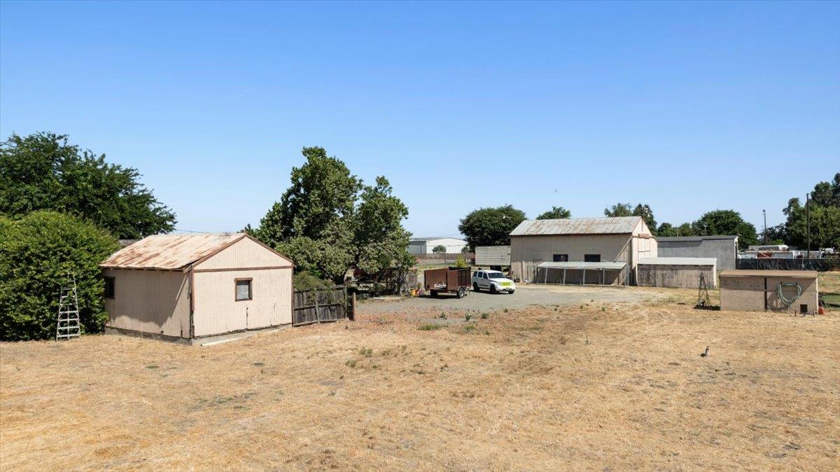 140 Swanson Rd, Manteca, CA 95337