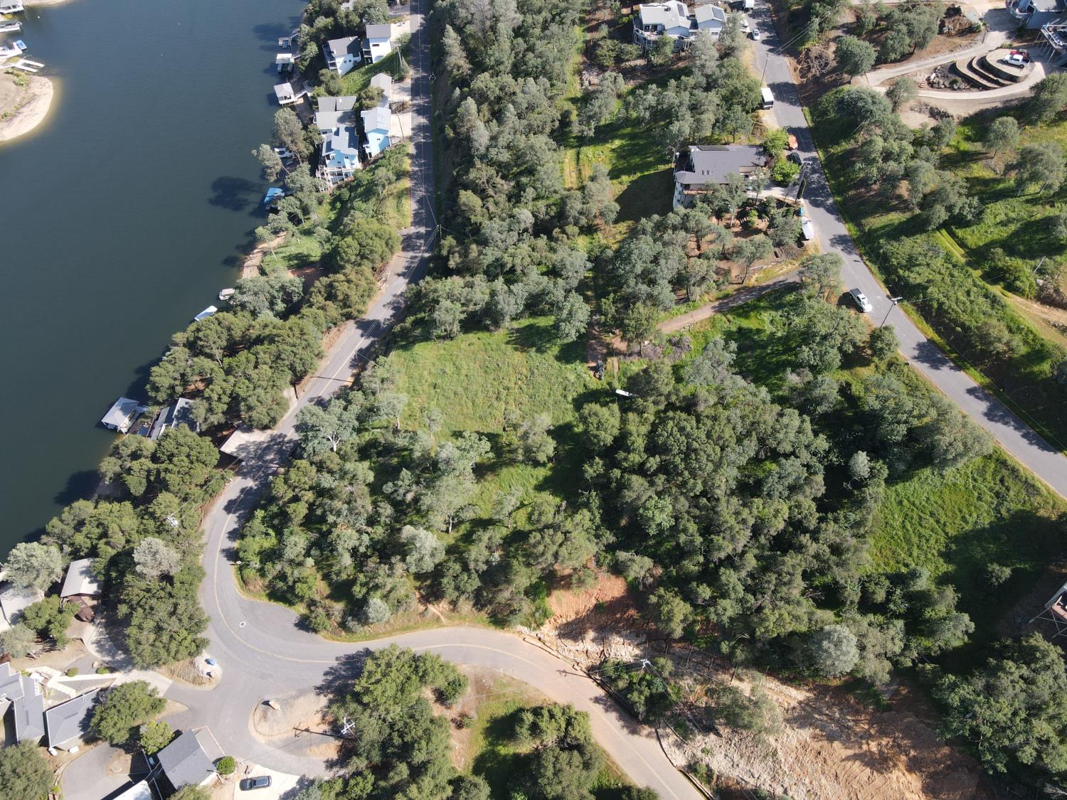 4820 Lakeshore Dr, Copperopolis, CA 95228