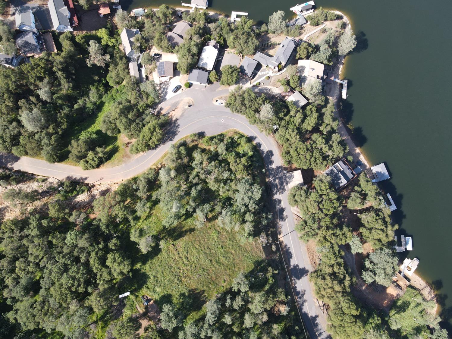 4820 Lakeshore Dr, Copperopolis, CA 95228