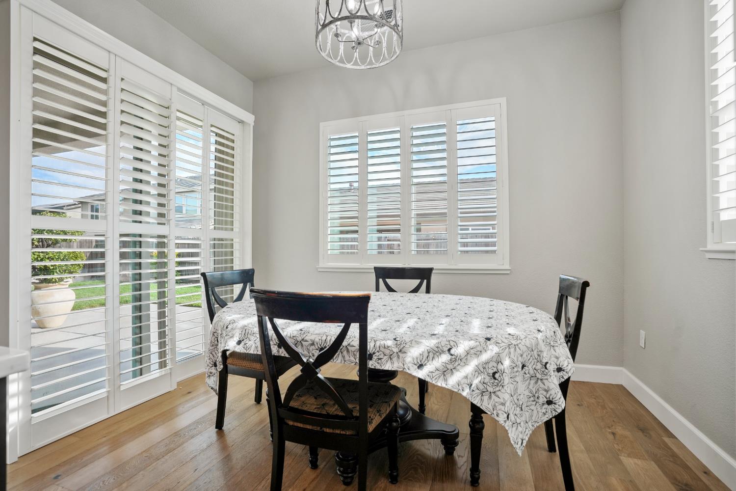 1770 Ettle, Manteca, CA 95337