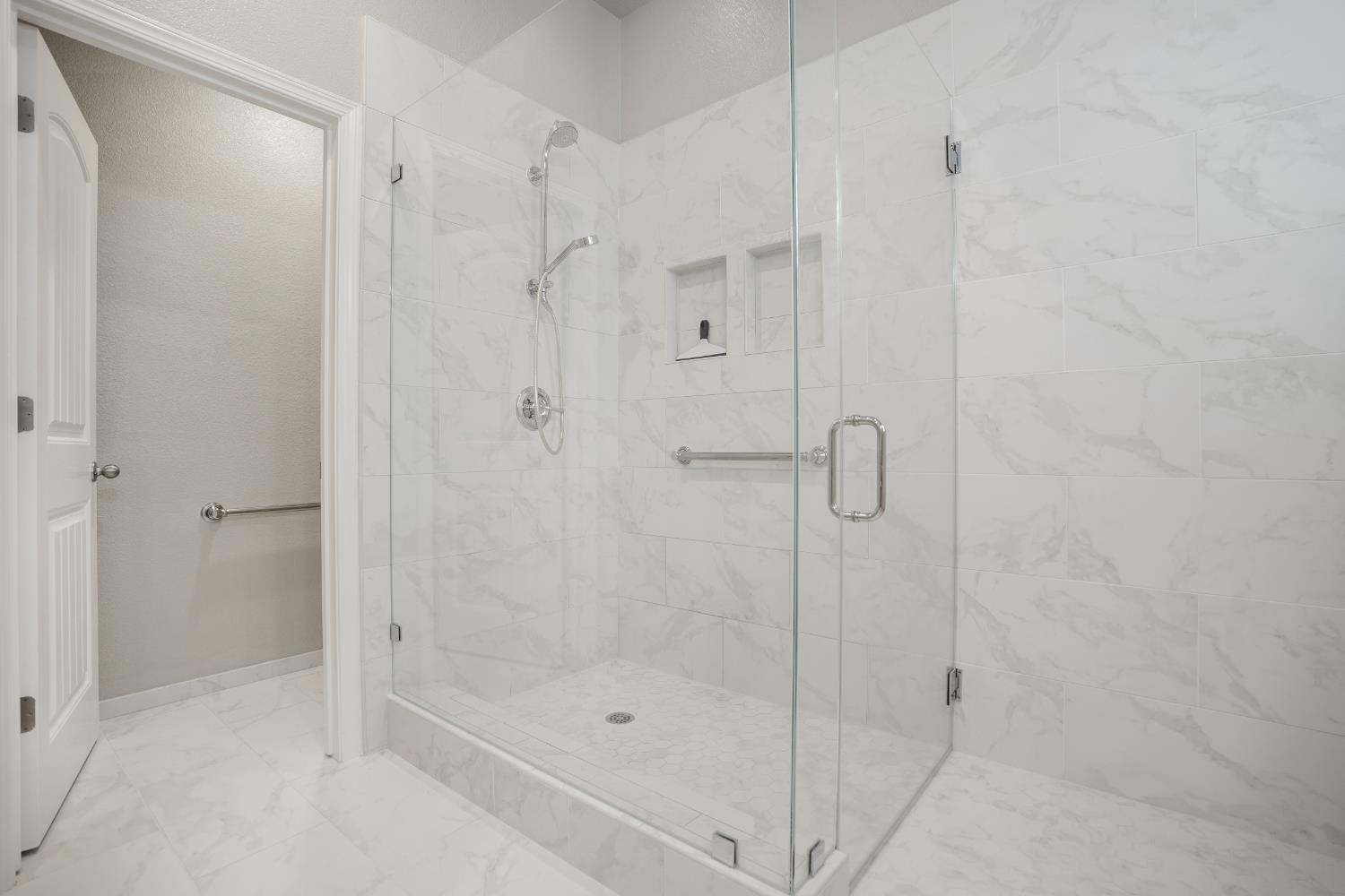 1770 Ettle, Manteca, CA 95337