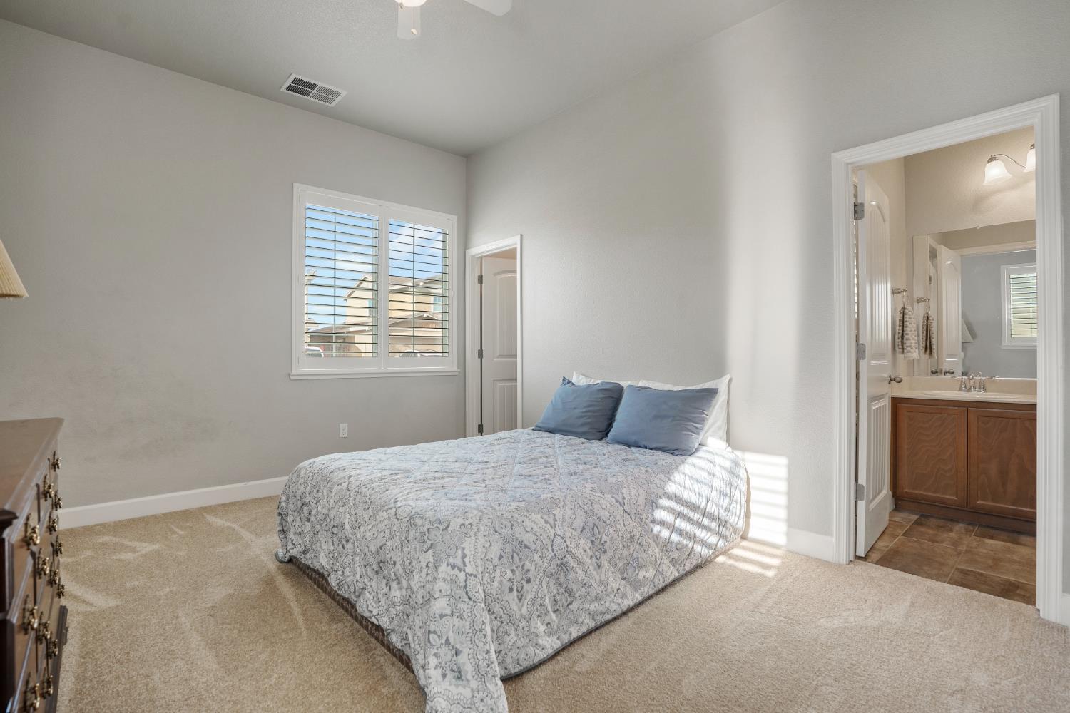 1770 Ettle, Manteca, CA 95337