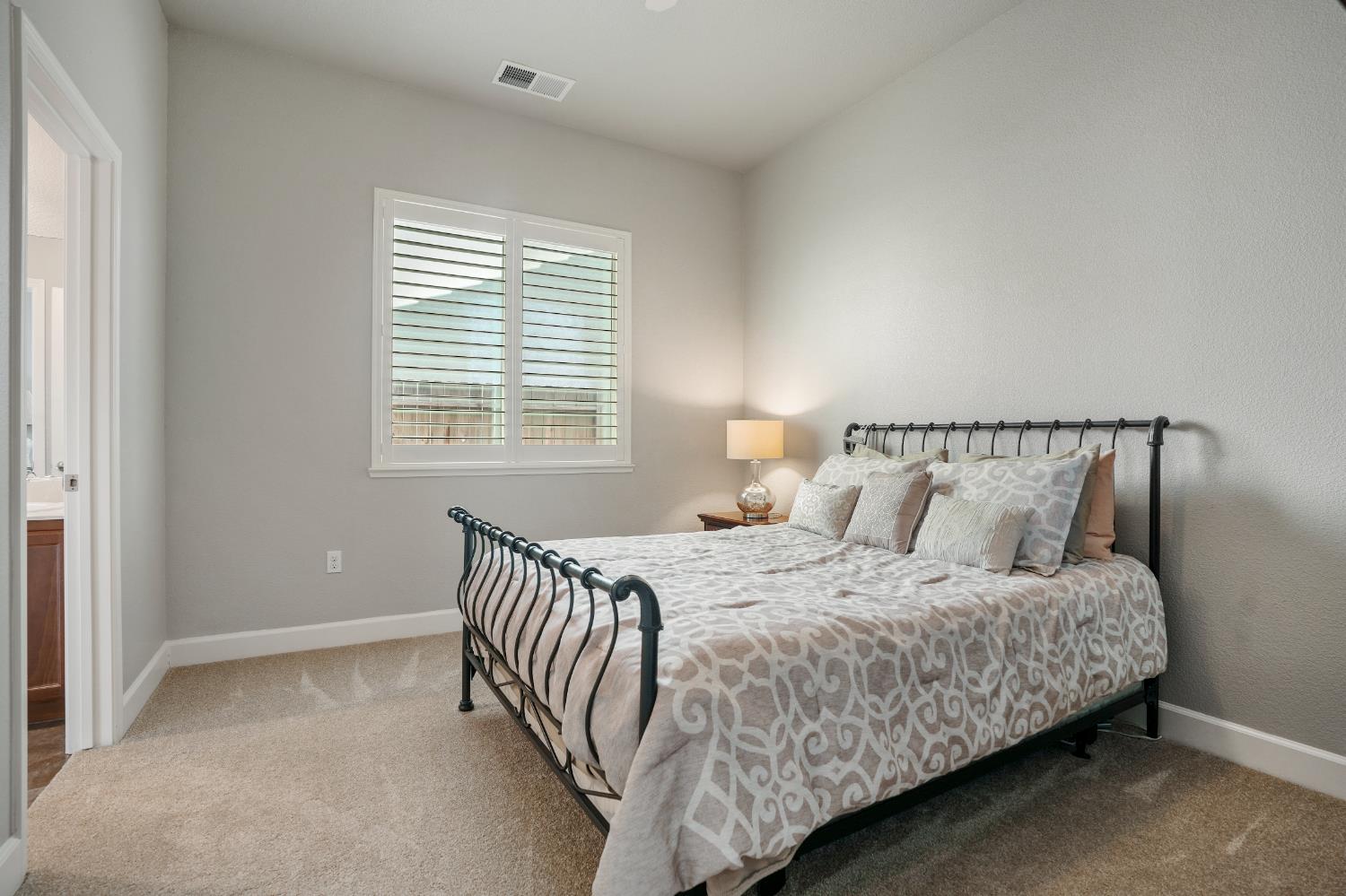 1770 Ettle, Manteca, CA 95337