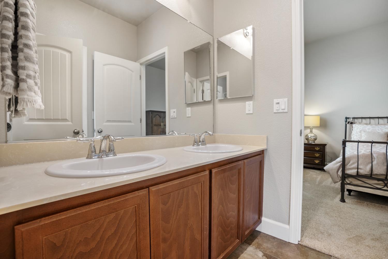 1770 Ettle, Manteca, CA 95337