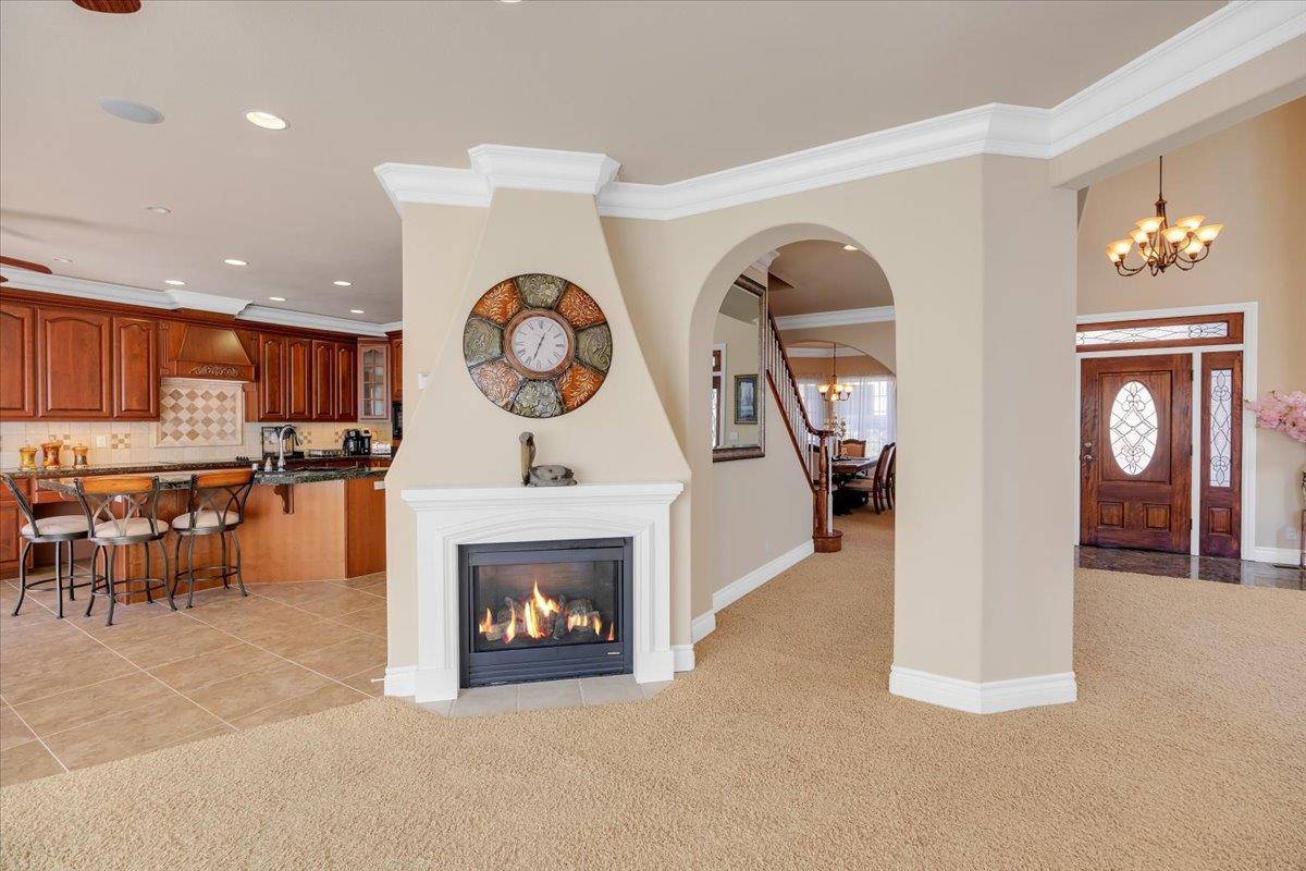 294 Sunrise Rd #2, Copperopolis, CA 95228