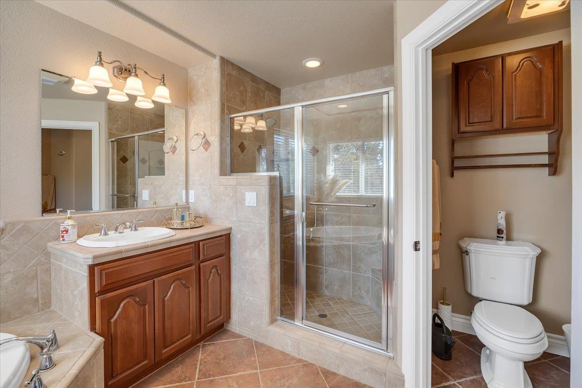 294 Sunrise Rd #2, Copperopolis, CA 95228