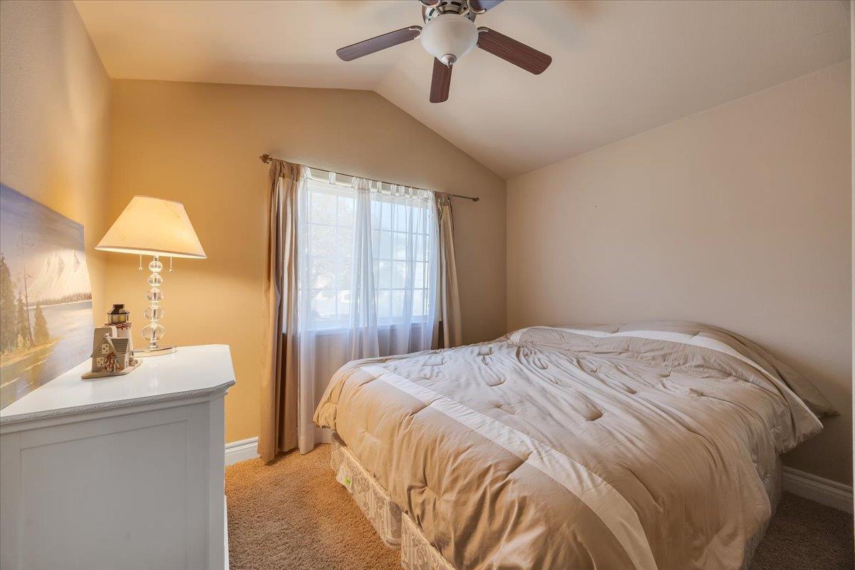 294 Sunrise Rd #2, Copperopolis, CA 95228