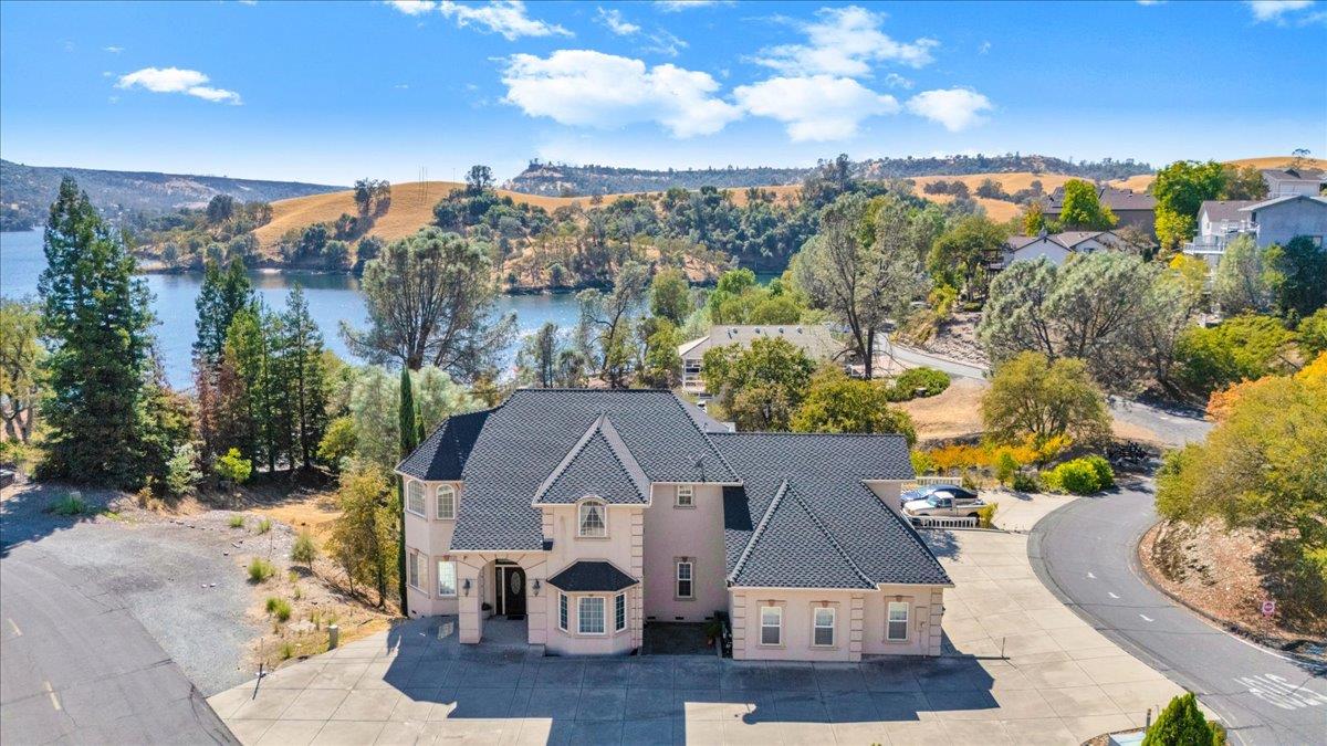 294 Sunrise Rd #2, Copperopolis, CA 95228