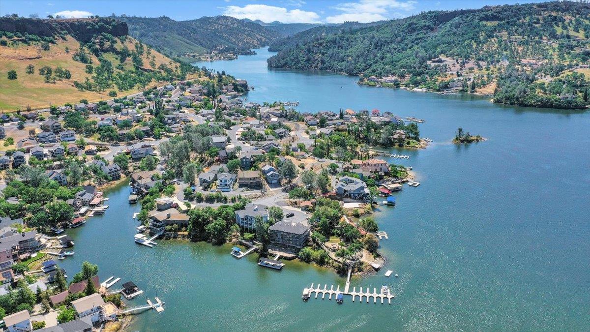 294 Sunrise Rd #2, Copperopolis, CA 95228