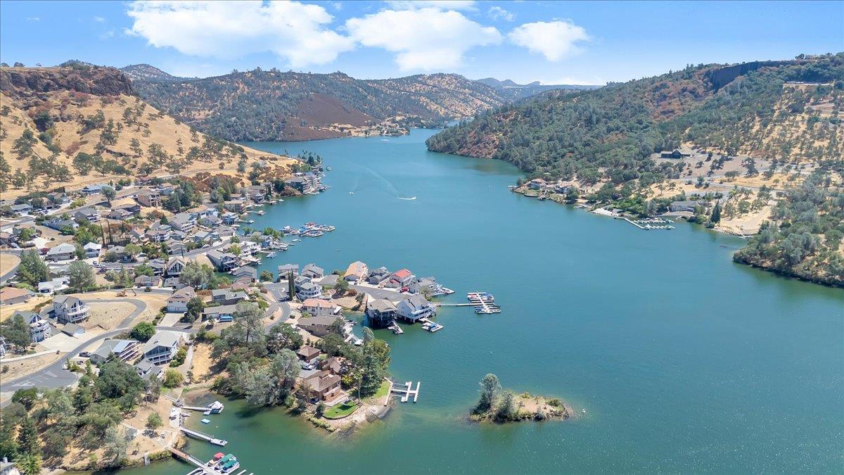 294 Sunrise Rd #2, Copperopolis, CA 95228