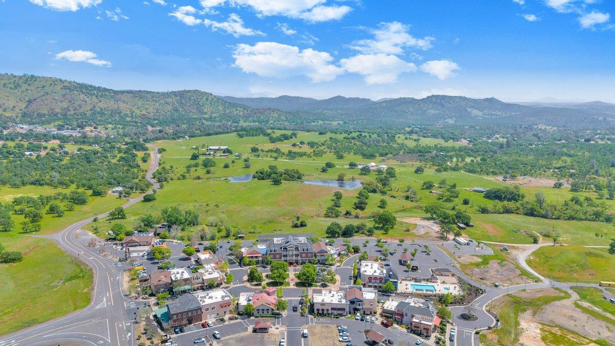 294 Sunrise Rd #2, Copperopolis, CA 95228