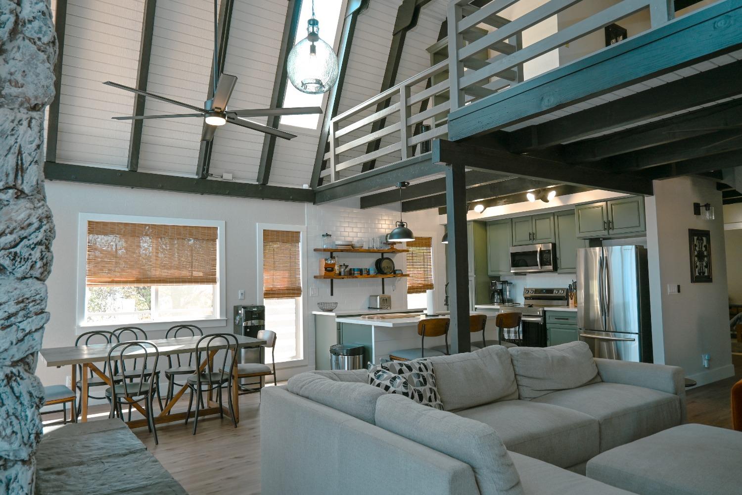 4220 Tomahawk Trail, Copperopolis, CA 95228