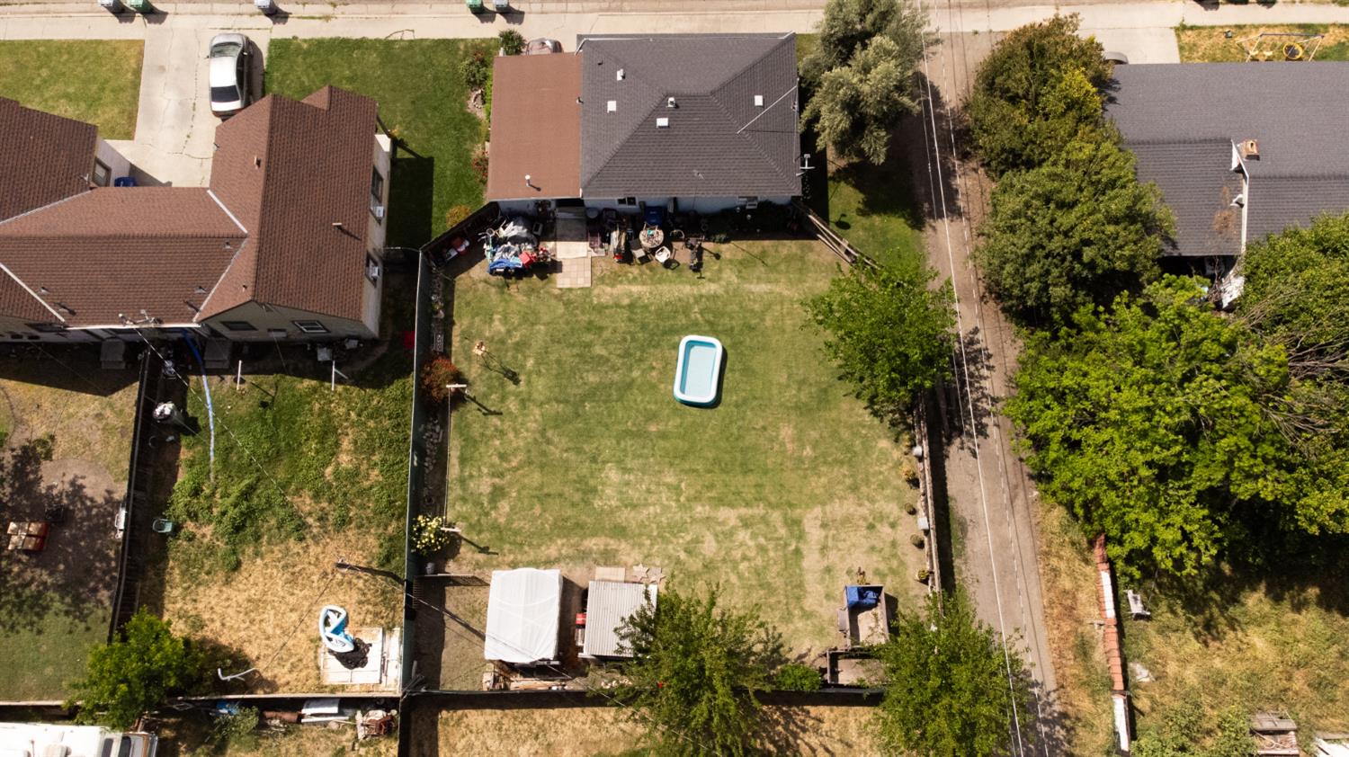 1718 Oliver St, Dos Palos, CA 93620