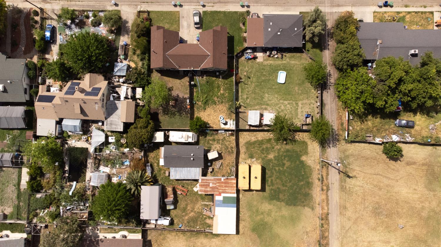 1718 Oliver St, Dos Palos, CA 93620