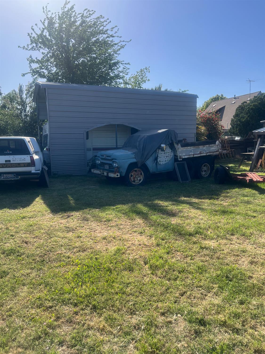 1718 Oliver St, Dos Palos, CA 93620