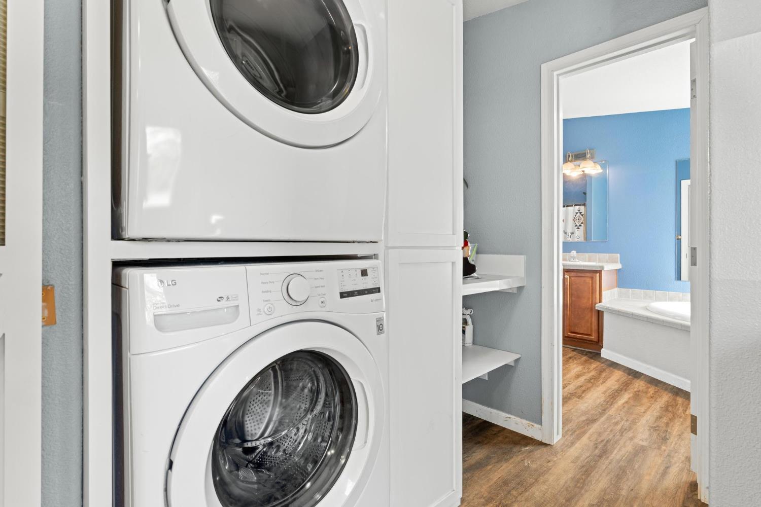 12518 Lone Oak Rd, Waterford, CA 95386