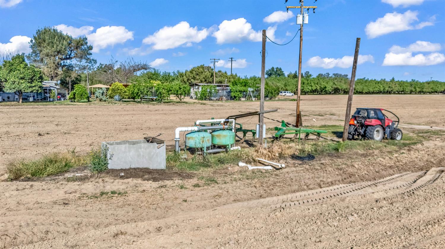 14105 El Capitan Way, Delhi, CA 95315