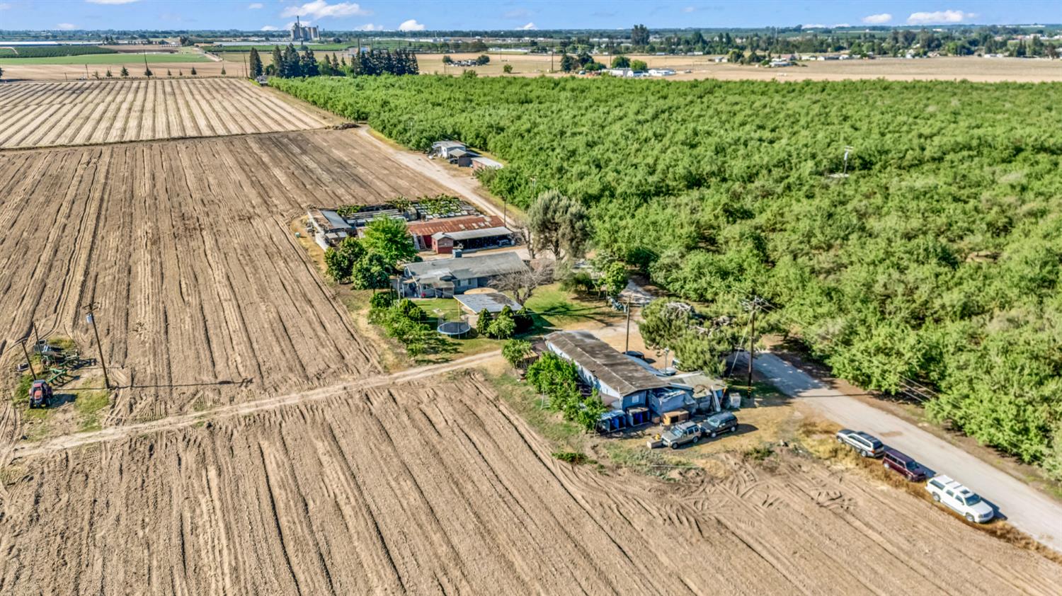 14105 El Capitan Way, Delhi, CA 95315