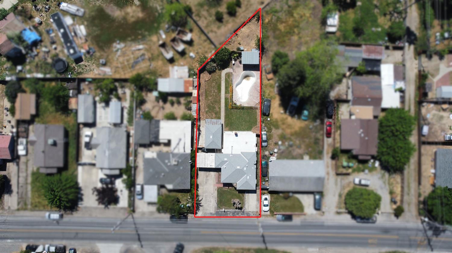 1104 Beverly Dr, Modesto, CA 95351