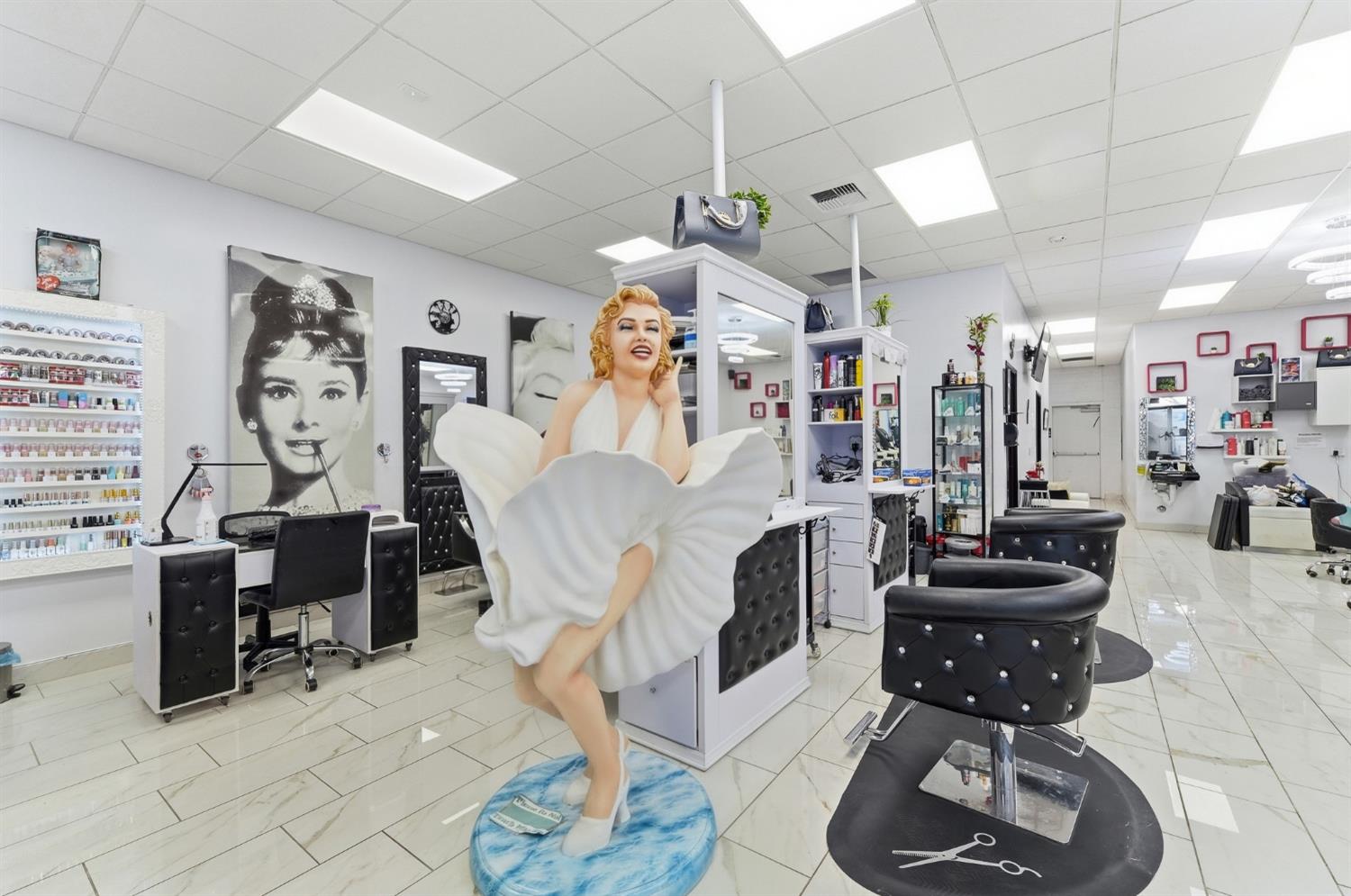 549 N Golden State Blvd, Turlock, CA 95380