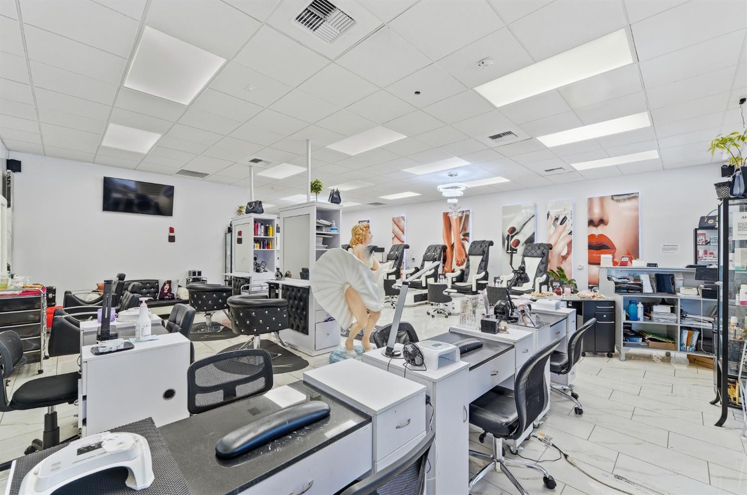 549 N Golden State Blvd, Turlock, CA 95380