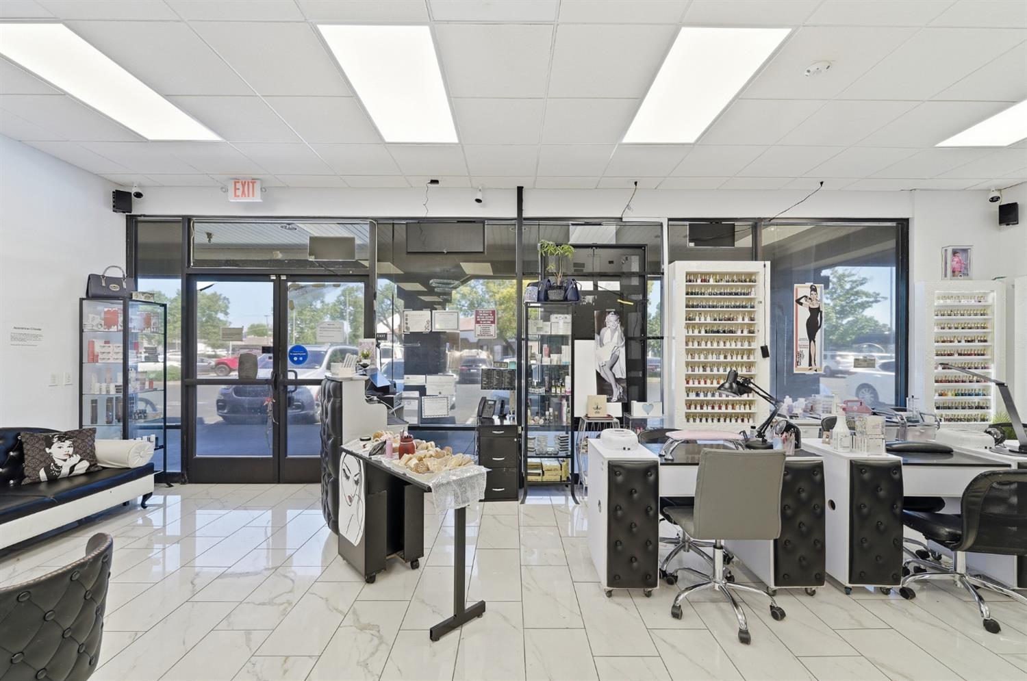 549 N Golden State Blvd, Turlock, CA 95380