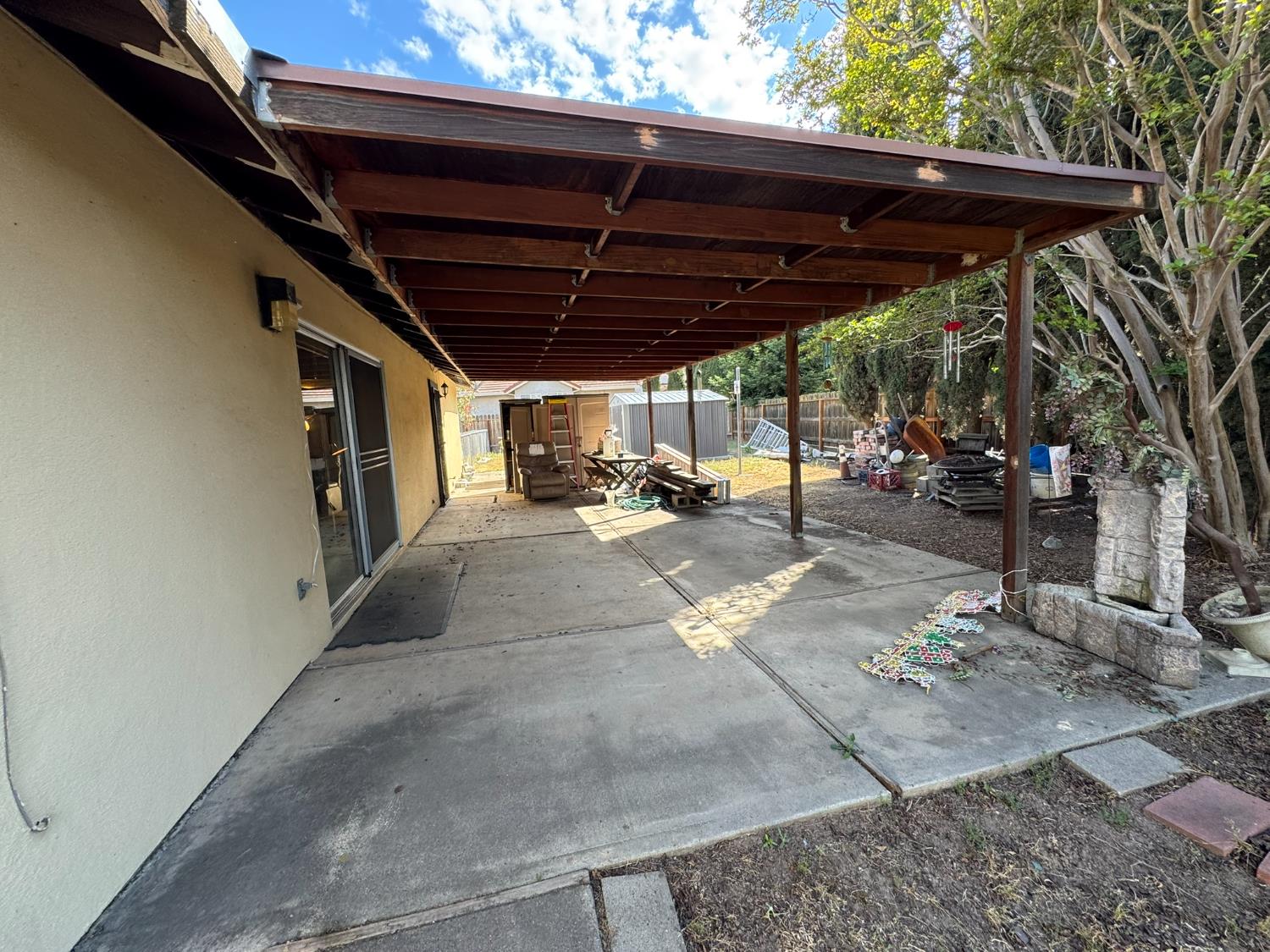 1461 E D St, Oakdale, CA 95361