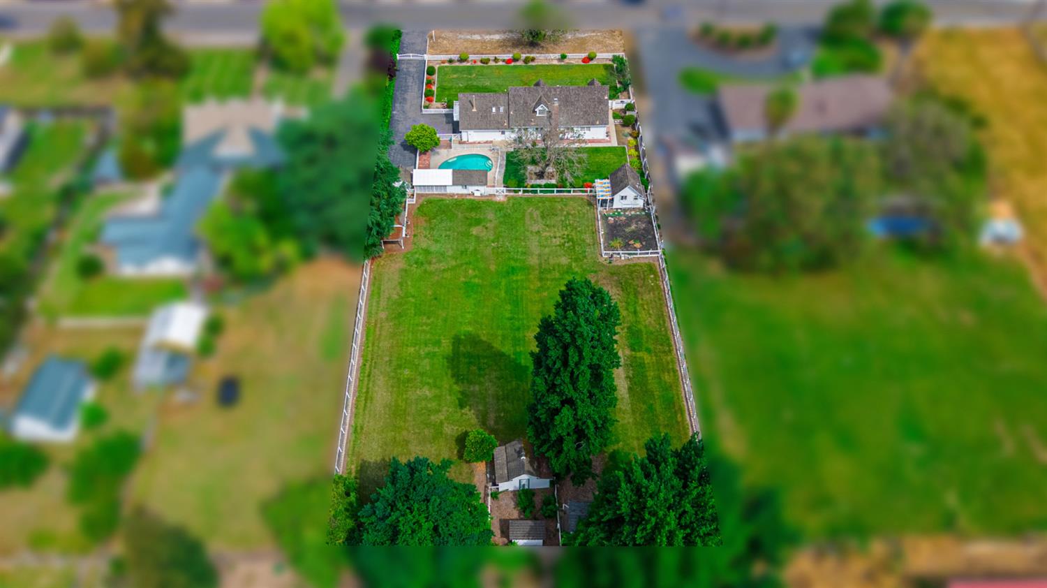 2400 Woodland Ave, Modesto, CA 95358
