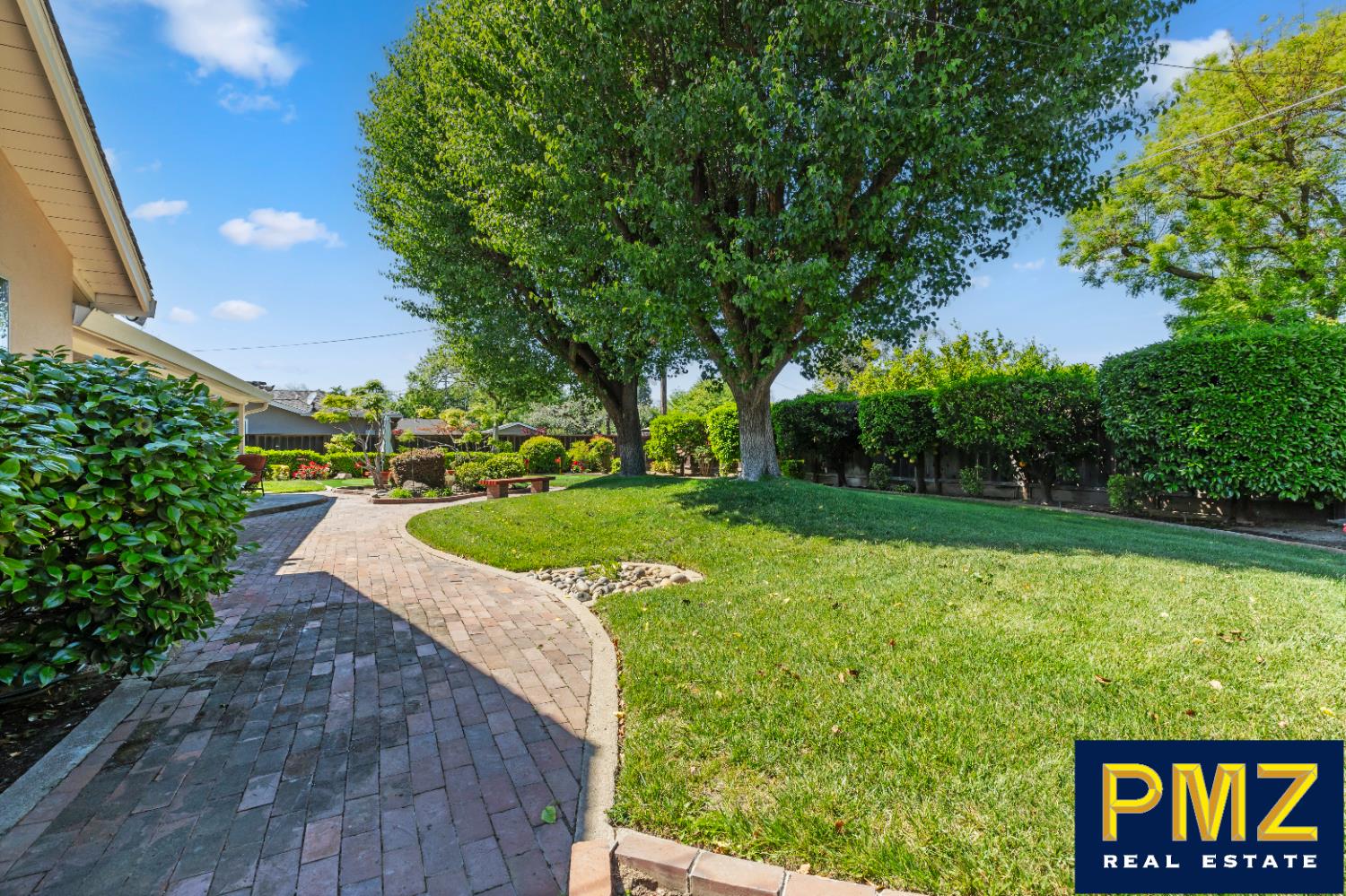 417 Little John Ln, Modesto, CA 95350