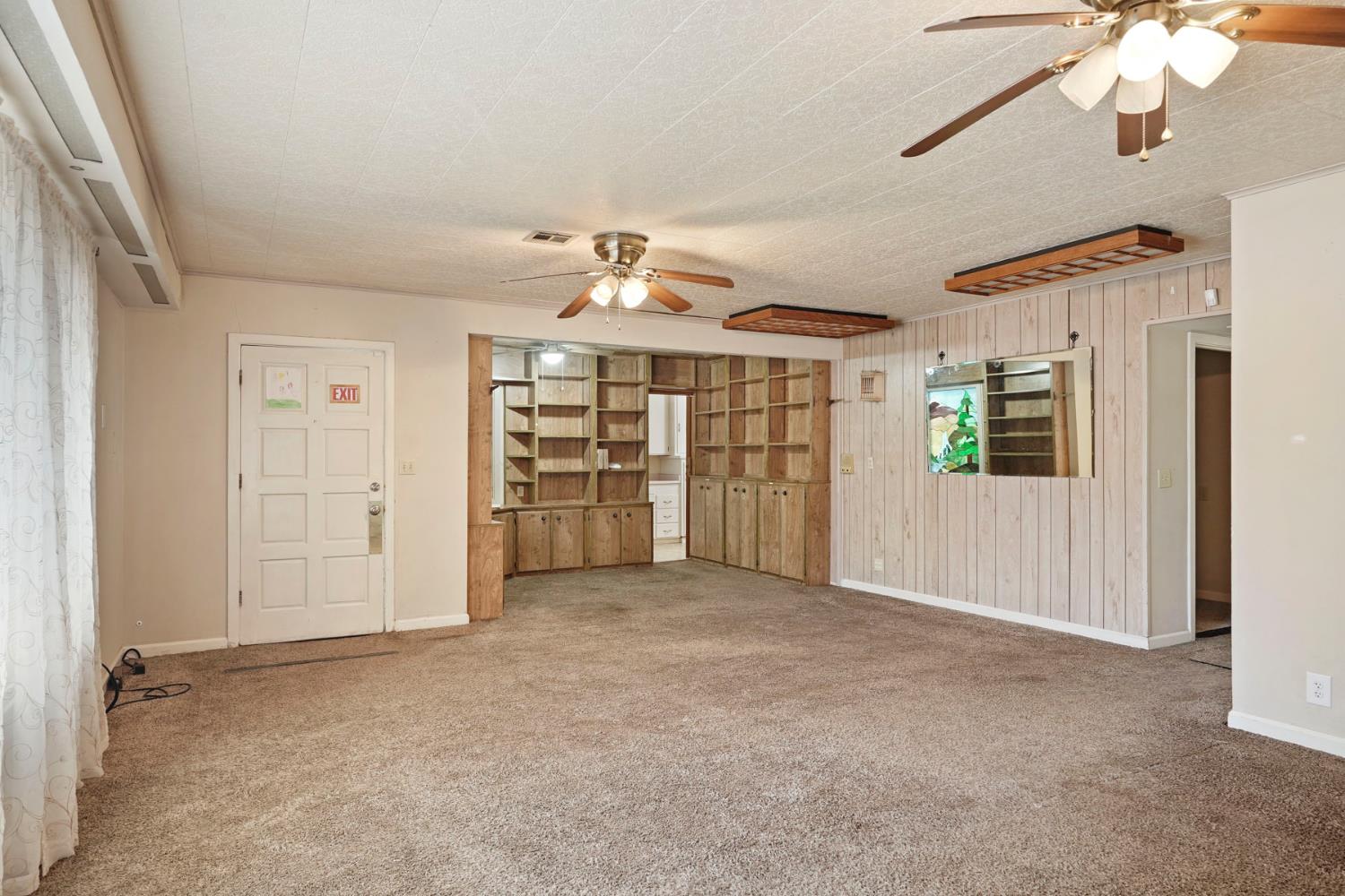 2194 Yosemite Pkwy, Merced, CA 95341