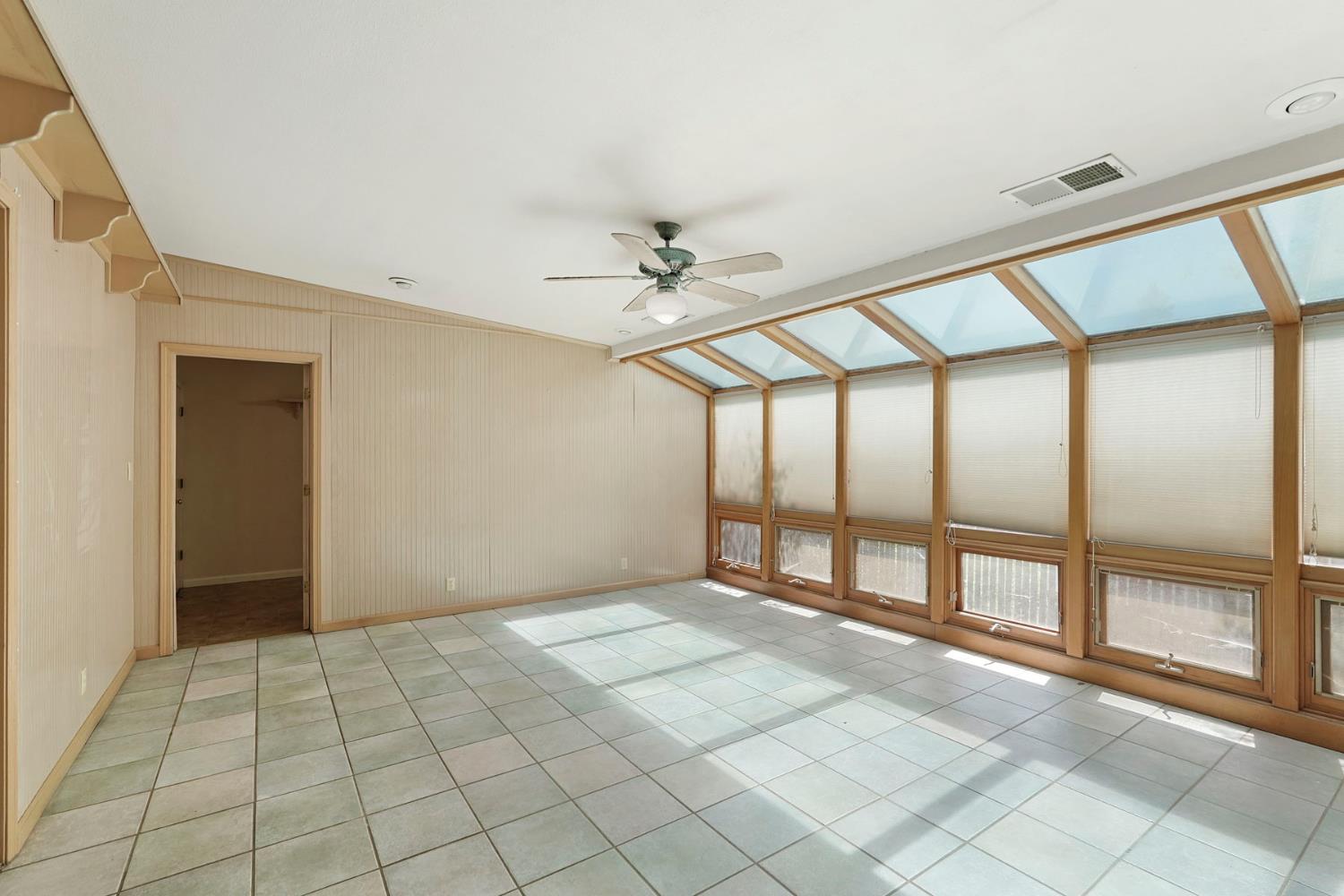 2194 Yosemite Pkwy, Merced, CA 95341