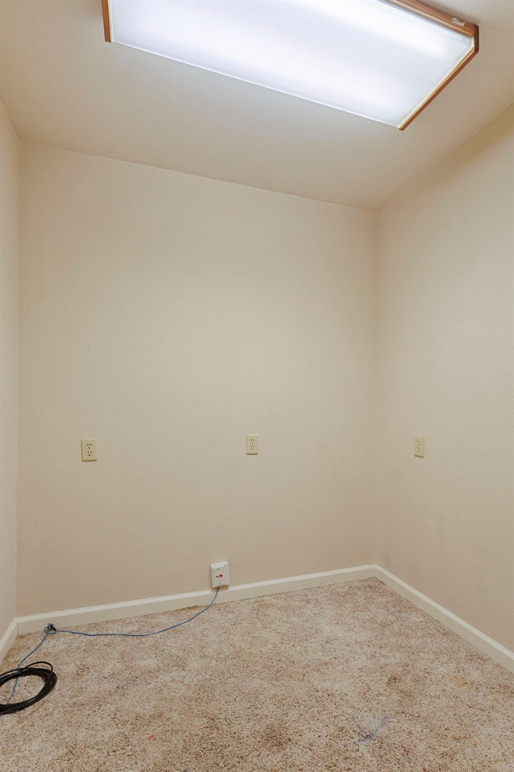 2194 Yosemite Pkwy, Merced, CA 95341