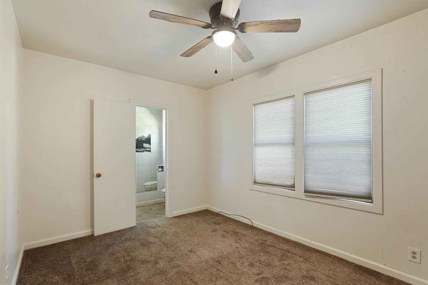 2194 Yosemite Pkwy, Merced, CA 95341