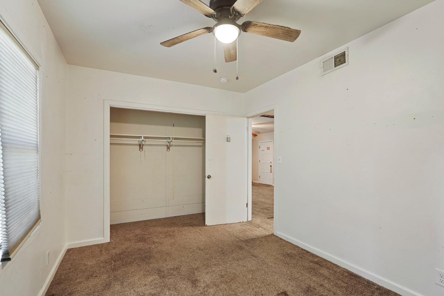 2194 Yosemite Pkwy, Merced, CA 95341