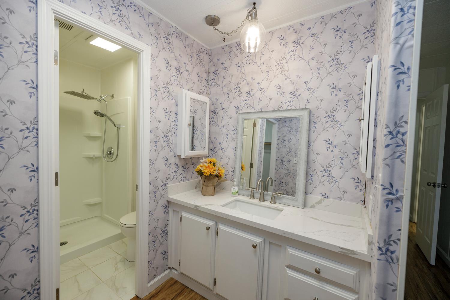 2505 Jackson Ave #194, Escalon, CA 95320