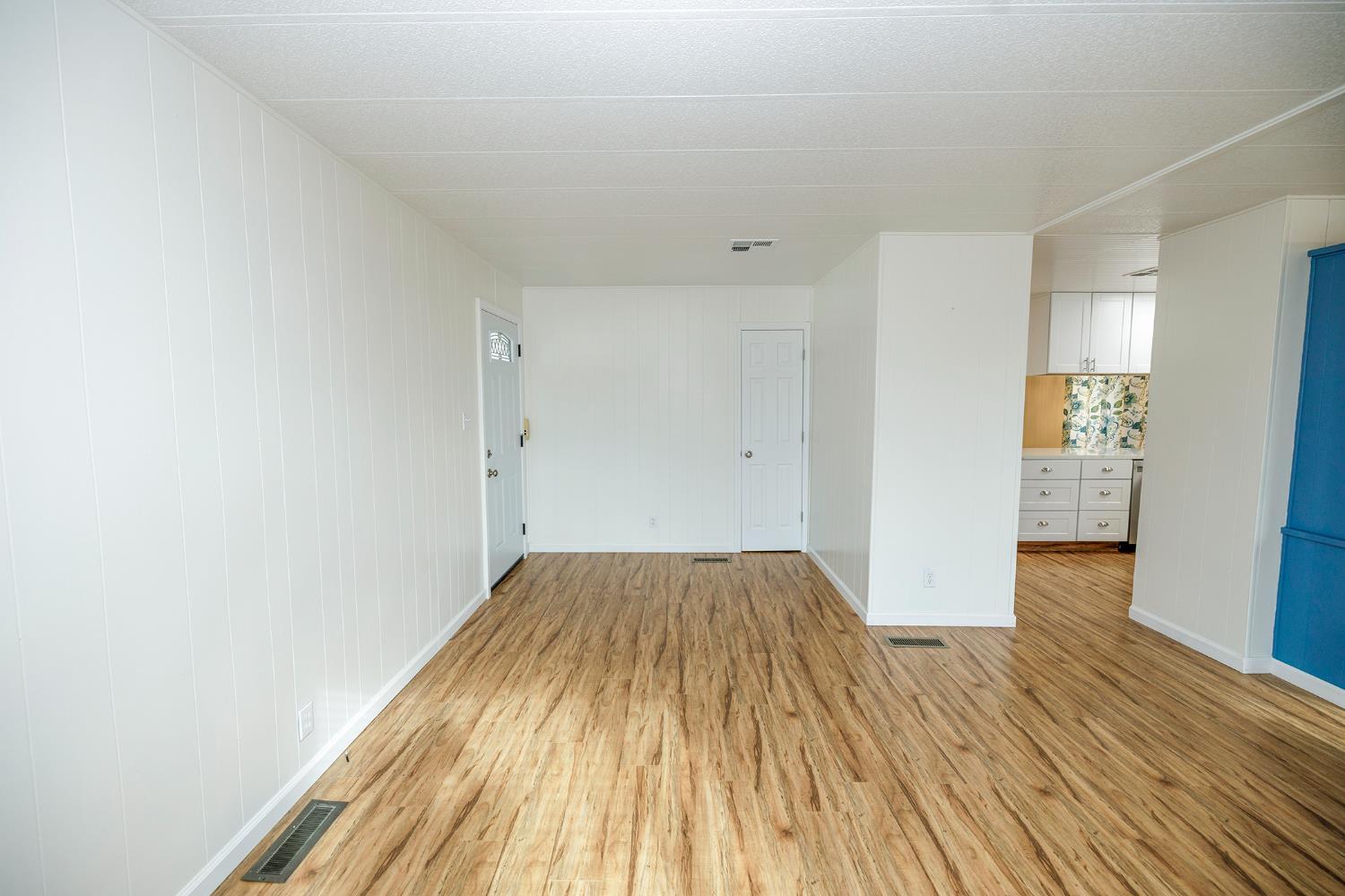 2505 Jackson Ave #194, Escalon, CA 95320