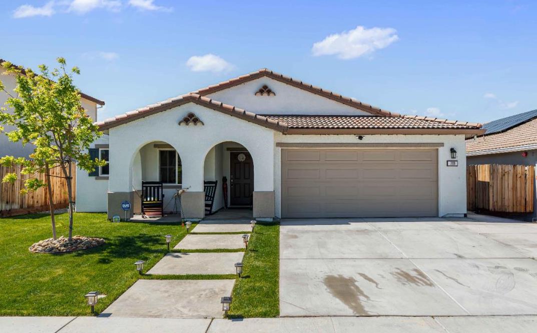 209 Dogwood Ranch Way, Patterson, CA 95363