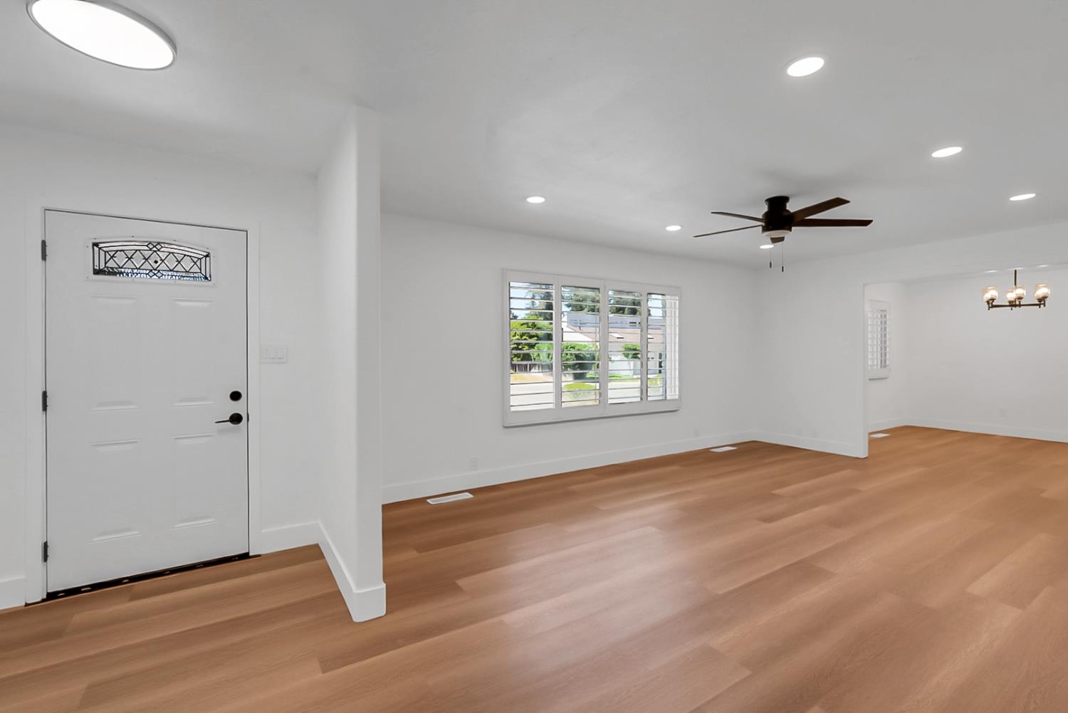 6908 Arrowwood Dr, Riverbank, CA 95367