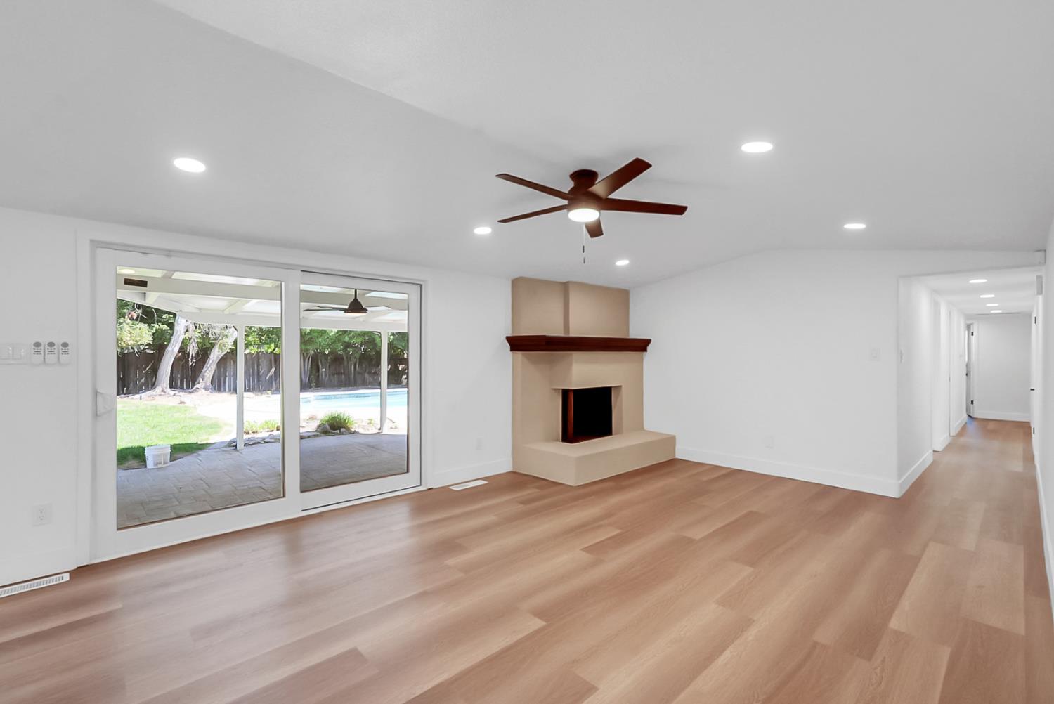 6908 Arrowwood Dr, Riverbank, CA 95367