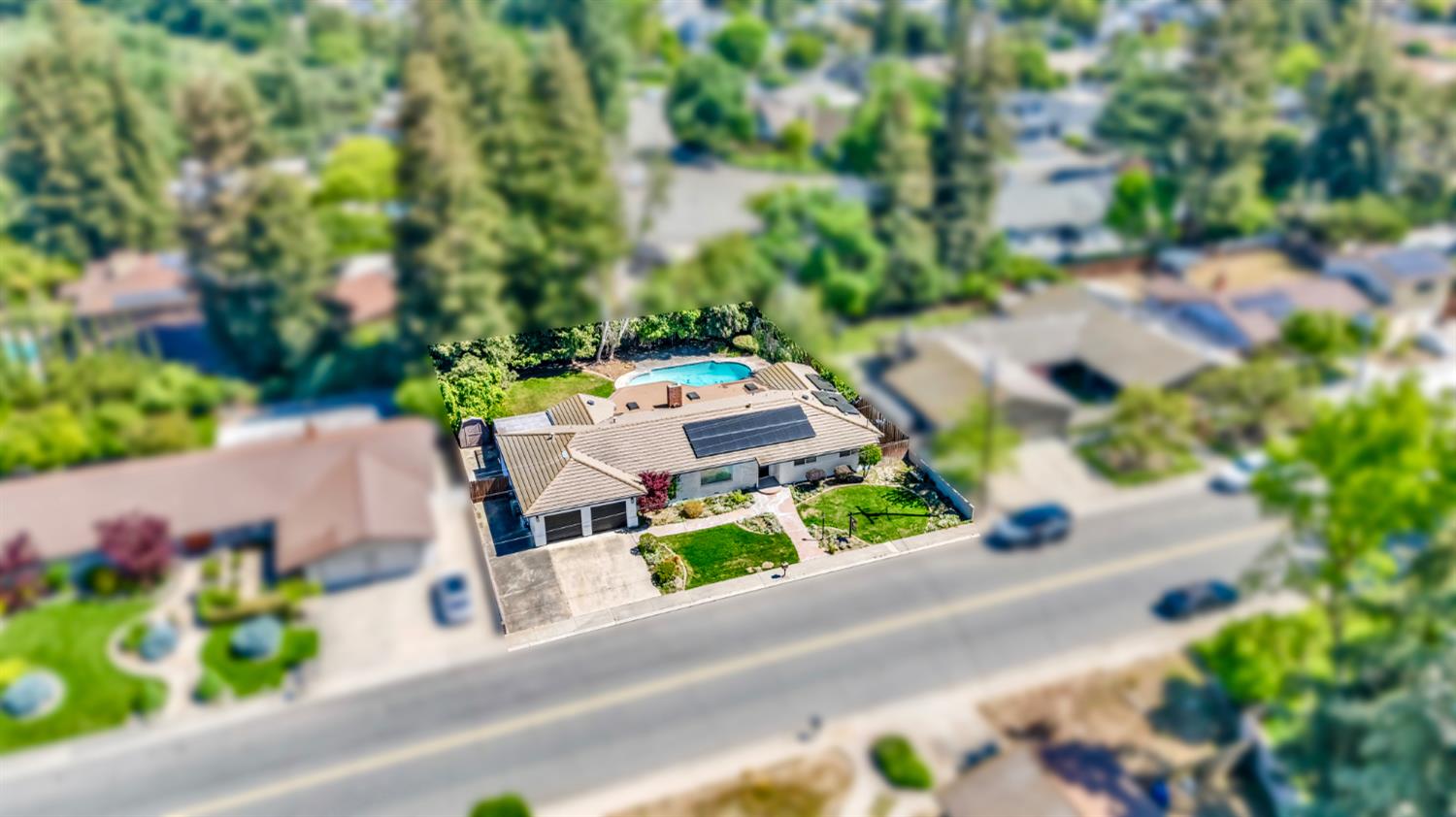 6908 Arrowwood Dr, Riverbank, CA 95367