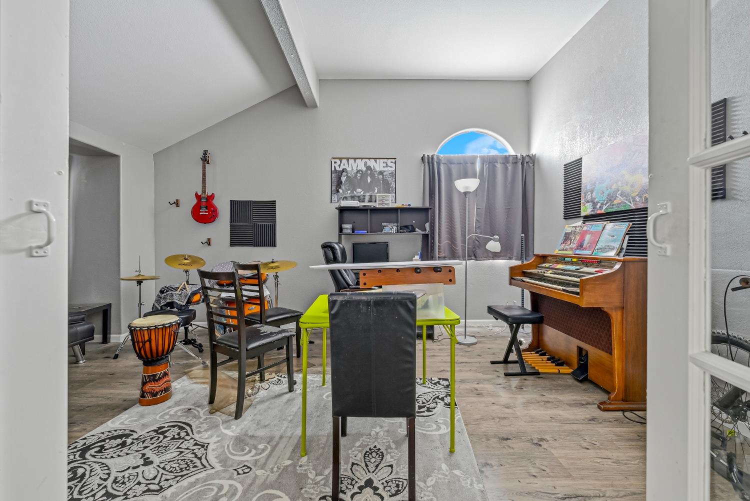 75 Via Jodi, Gustine, CA 95322