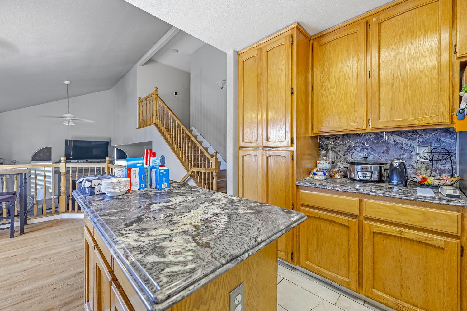 75 Via Jodi, Gustine, CA 95322