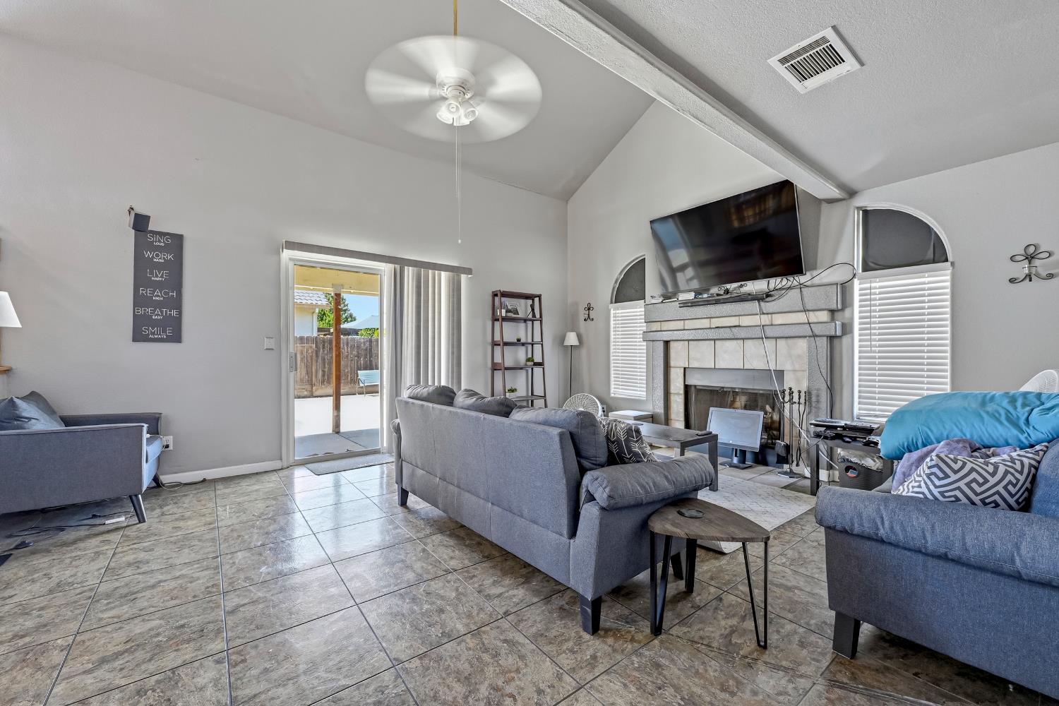 75 Via Jodi, Gustine, CA 95322