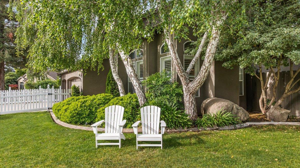 2485 Tigers Dr, Turlock, CA 95382